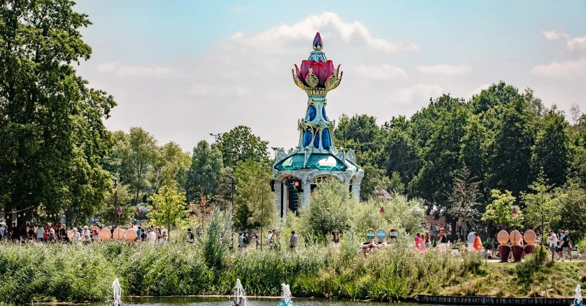 Favela Som Sistema Incendeia Tomorrowland e Leva o Funk Brasileiro ao Palco Global